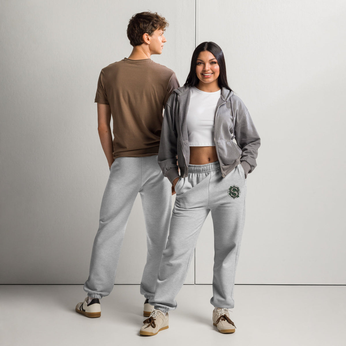 Emerald House Crest Heavyweight Sweatpants - Adventure Row